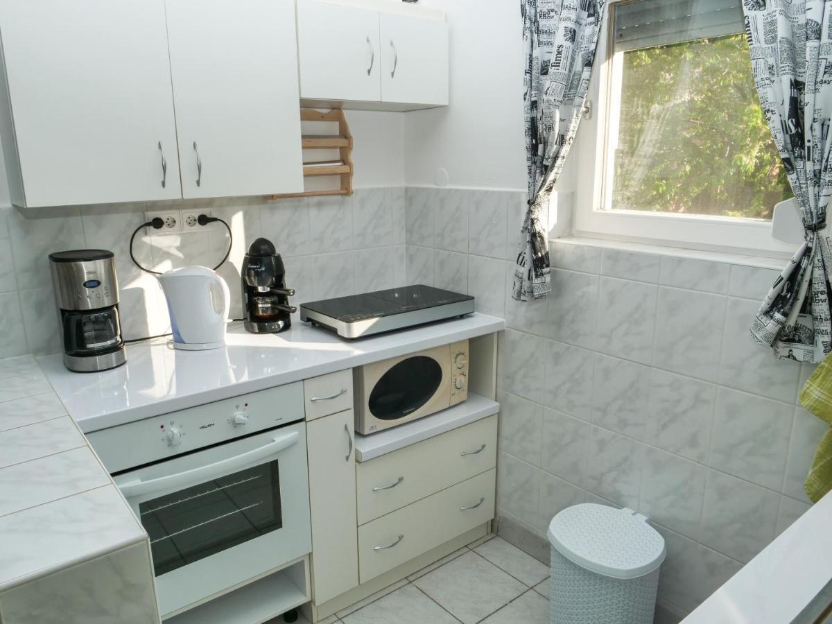 Cseresznyes Apartman Berekfürdő Buitenkant foto